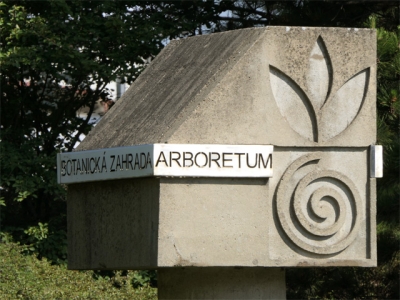 Botanická zahrada a arboretum Botanická zahrada a arboretum
